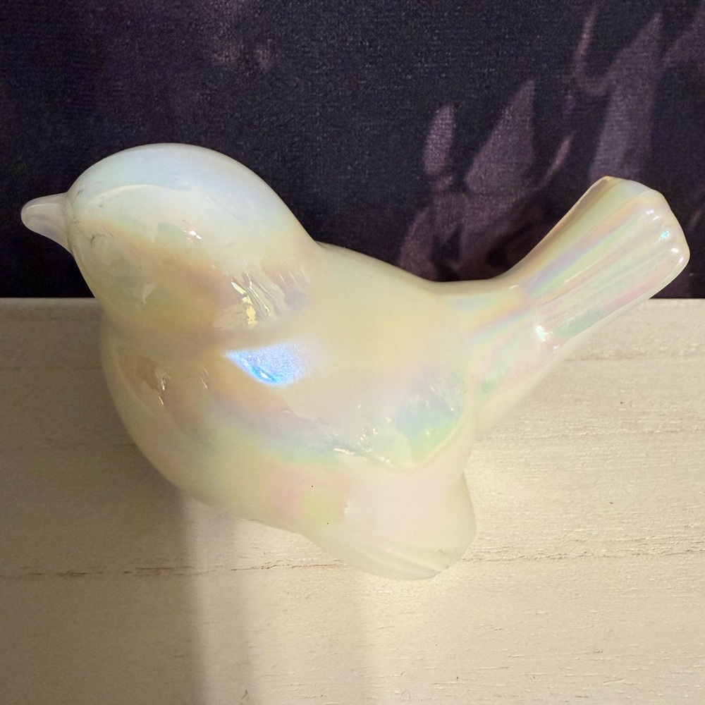 Fenton Opalescent Songbird